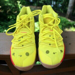 Nike Sponge Bob shoes size Y6 (ladies 7.5) or men's 6